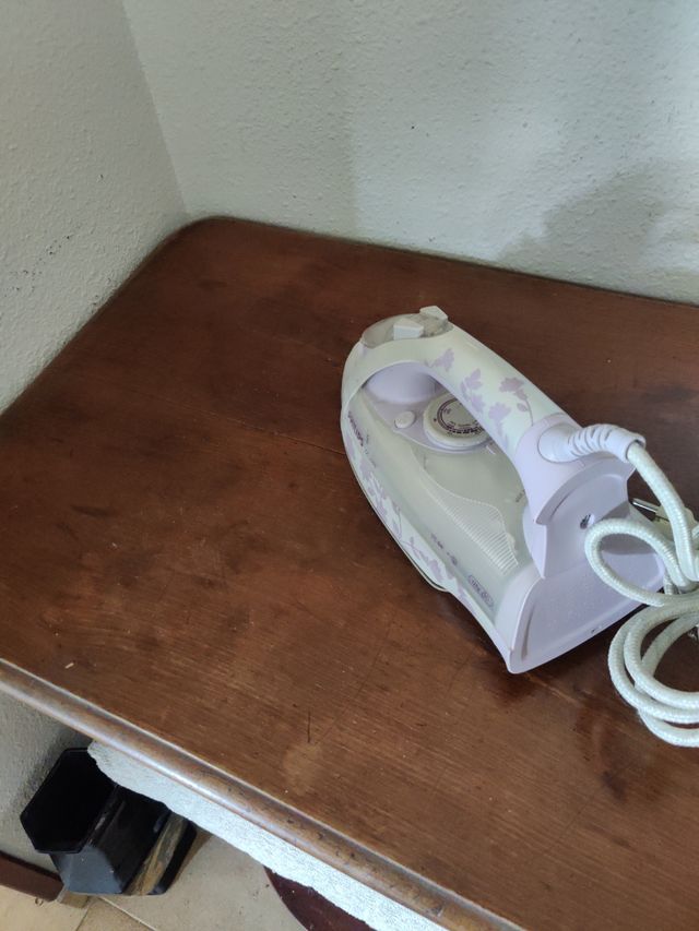 Ferro da stiro Philips GC3370 - Viola