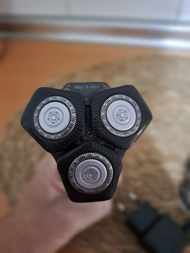 Afeitadora Philips Serie S5588