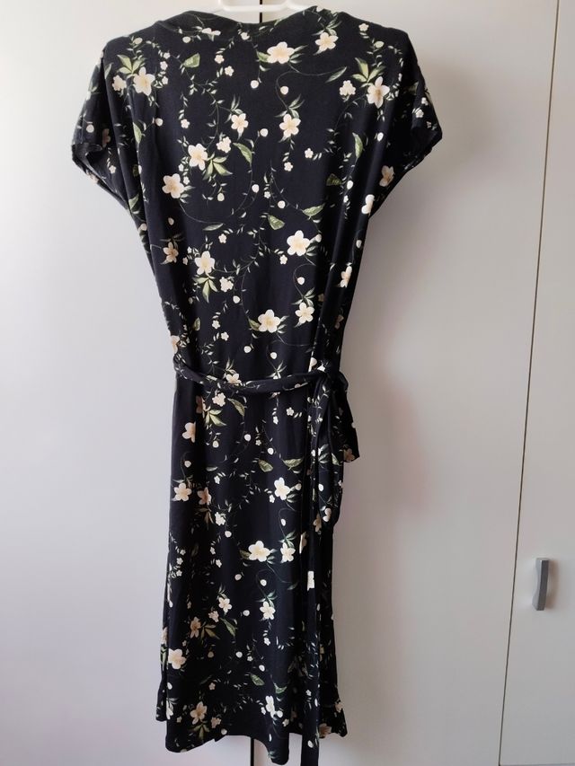 Vestido cruzado flores