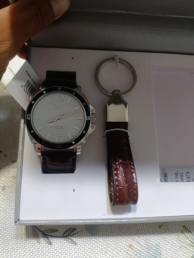 Reloj Sami Time Series - Marrón y Plata