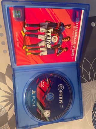 FIFA 19 PS4 (PlayStation 4)