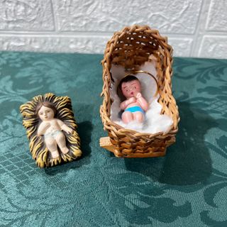 2 Figuras Belén Niño Jesús Pesebre