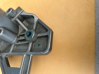 Soporte Reposapiés Izq. BMW R850R/R1100R/RS