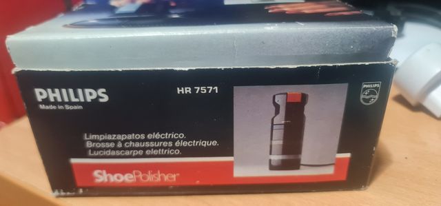 Philips HR 7571 - Limpiazapatos eléctrico