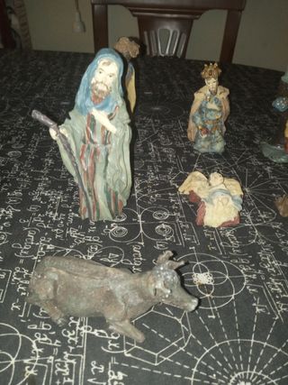 Pesebre: 9 figuras belén