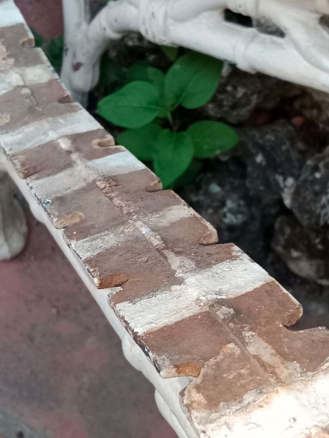 Antiguas patas fundicion banco clásico 