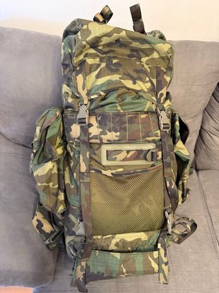 Mochila militar camuflaje verde boscoso