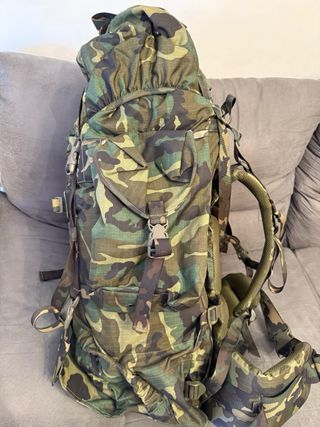 Mochila militar camuflaje verde boscoso