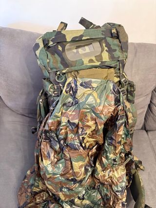 Mochila militar camuflaje verde boscoso