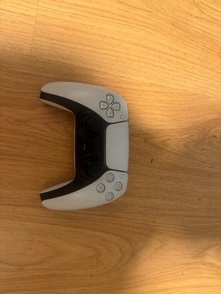 PS5 (PlayStation 5) Blanca - Como nueva