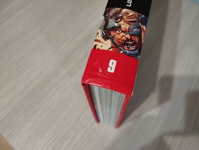 LOS VENGADORES JONATHAN HICKMAN COMPLETA M. DELUXE