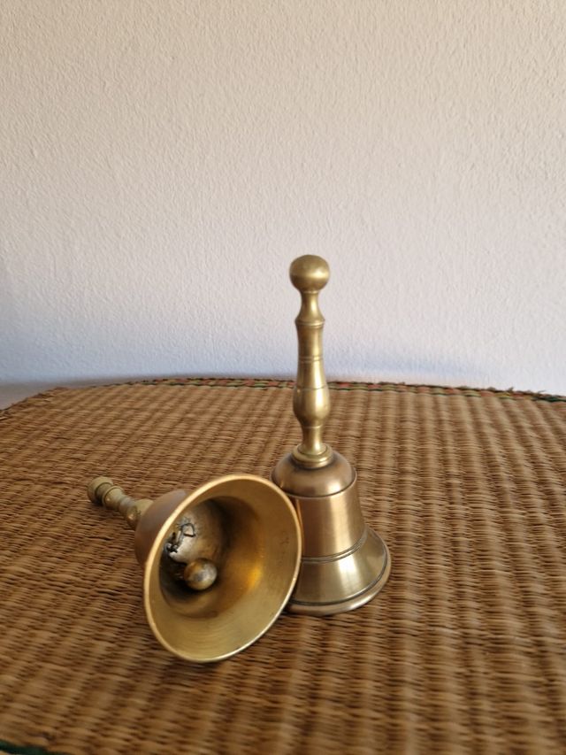 2 Campanas bronce antiguas