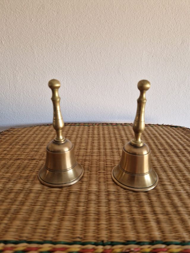 2 Campanas bronce antiguas