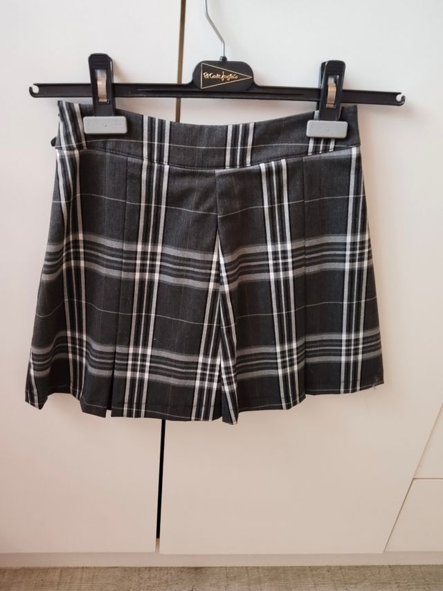 Falda pantalón cuadros gris-negro