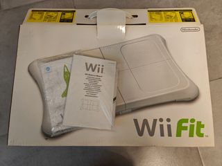 Wii Fit Balance Board - Nintendo