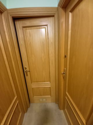 Puertas macizas pino