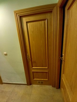 Puertas macizas pino