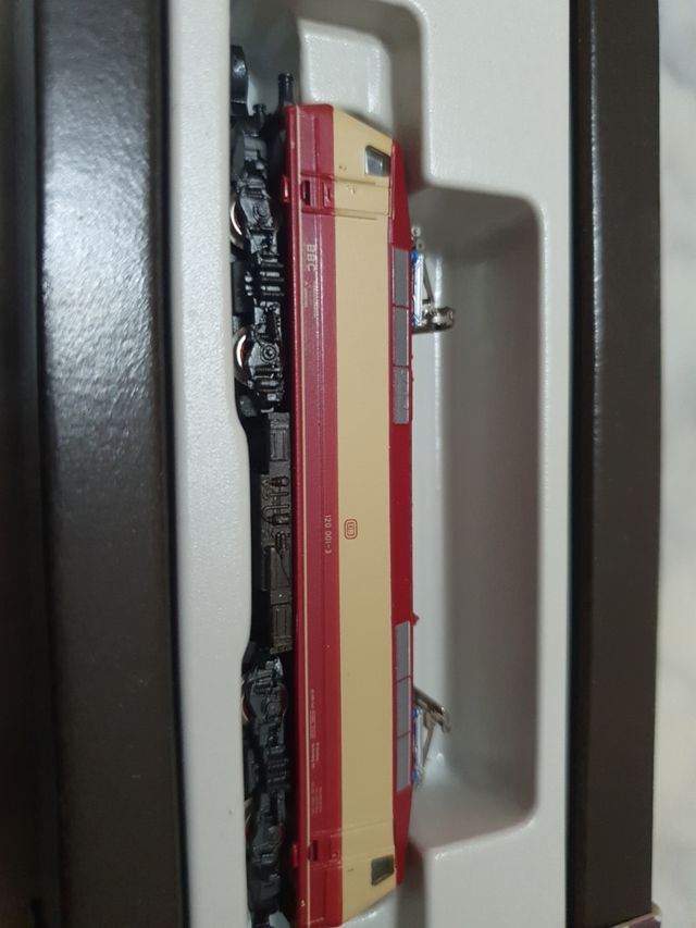 Locomotora Märklin Miniclub Z 8553