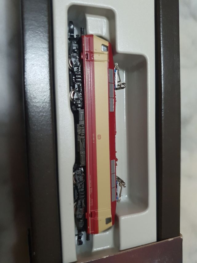 Locomotora Märklin Miniclub Z 8553