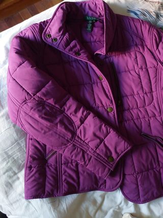 Chaqueta acolchada morada