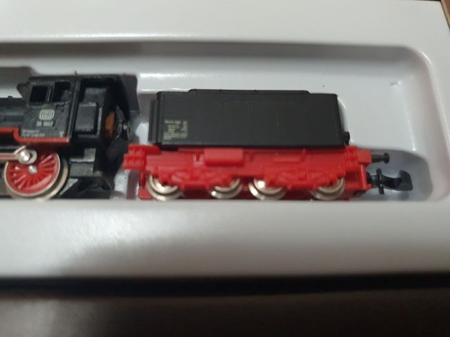 Locomotora Märklin Miniclub Z 8899