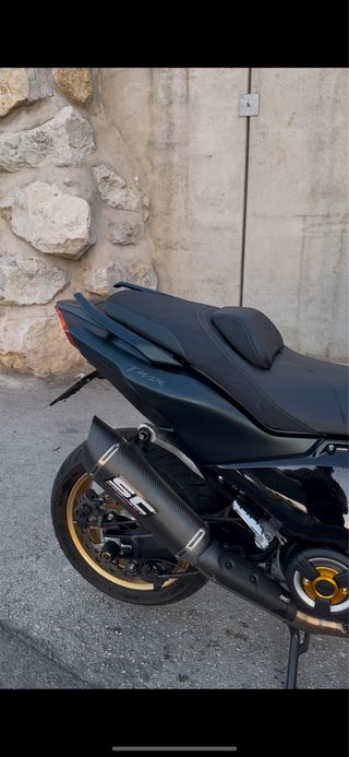 Yamaha TMAX Tech Max 560 - Impecable