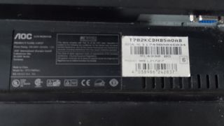 Monitor AOC vendo o cambio por tv