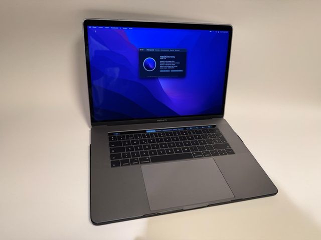 MacBook Pro Apple perfecto como nuevo. SEQUOIA