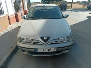 Alfa Romeo 146 2000