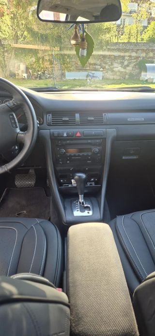 Audi A6 Allroad 2004