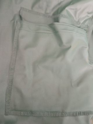 Chubasquero verde impermeable