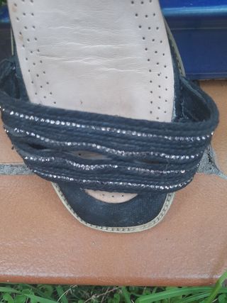 Sandalias negras Rieker