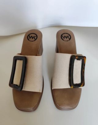 Sandalias Wokan Key plataforma beige 40