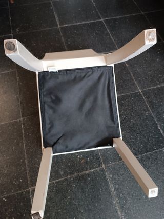 Lote 3 Sillas blancas de piel sintética