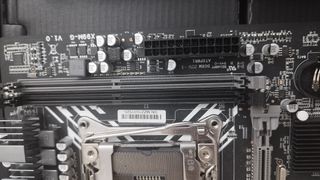 Placa base + RAM + CPU
