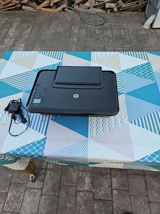 Impresora HP Deskjet compacta