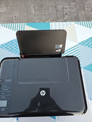 Impresora HP Deskjet compacta