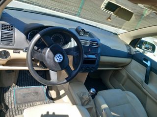 Volkswagen Polo 2003