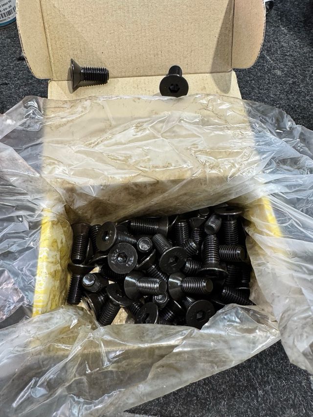 Tornillos DIN7991 12.9 (x50) M12x30