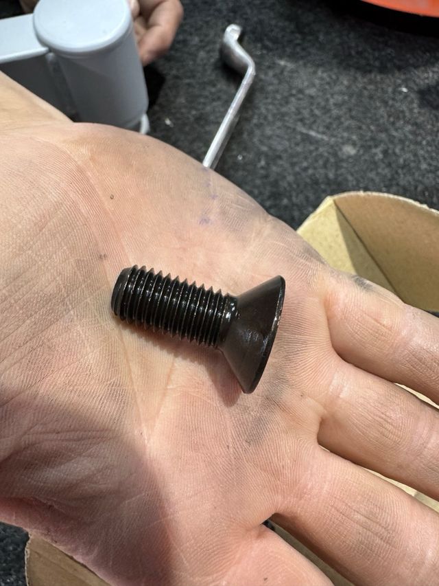 Tornillos DIN7991 12.9 (x50) M12x30