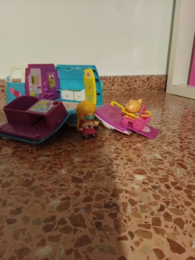 Ambulancia Veterinaria Juguete pinipon