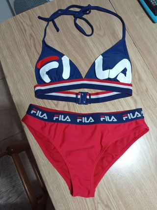 Bikini Fila azul y rojo