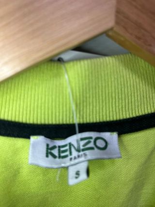 Polo Kenzo Paris Verde Talla s
Está como nuevo 