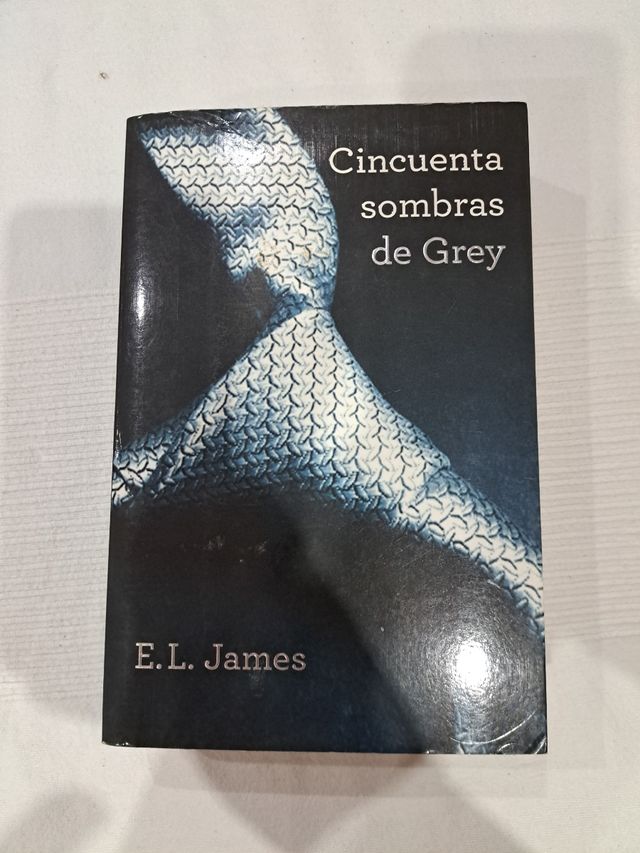CINCUENTA SOMBRAS DE GREY