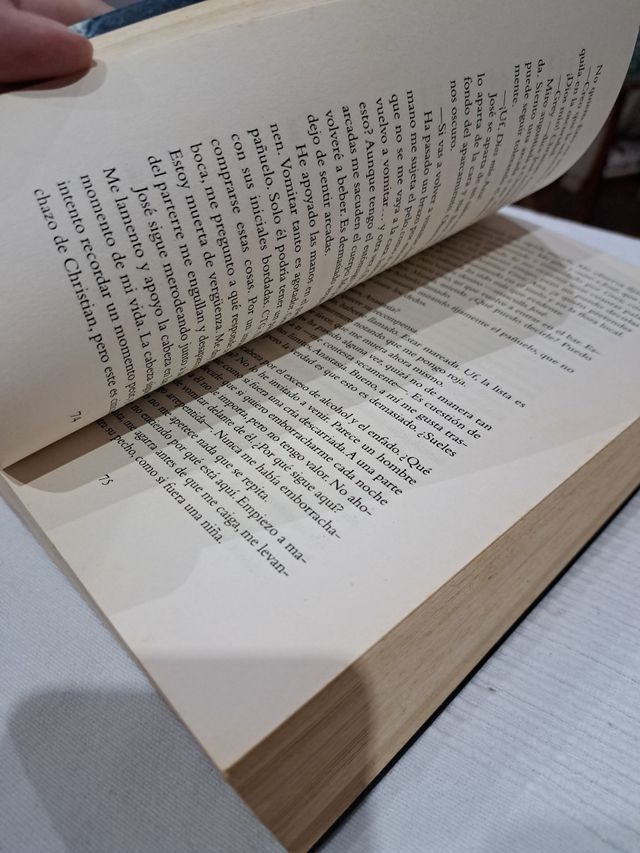 CINCUENTA SOMBRAS DE GREY