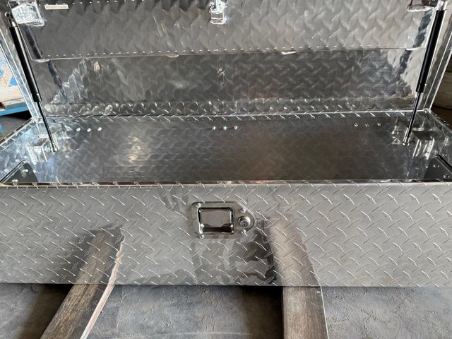 Caja herramientas aluminio medida  91-35-25