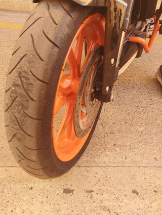 KTM DUKE 390 - Moto