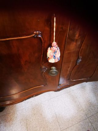 Credenza anni '40 stile ChippendaleOriginale