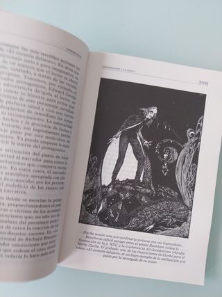 Libros de relatos de Ciencia ficción y terror 2€