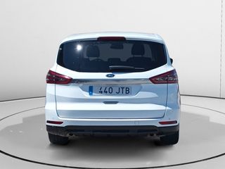 Ford S Max Titanium